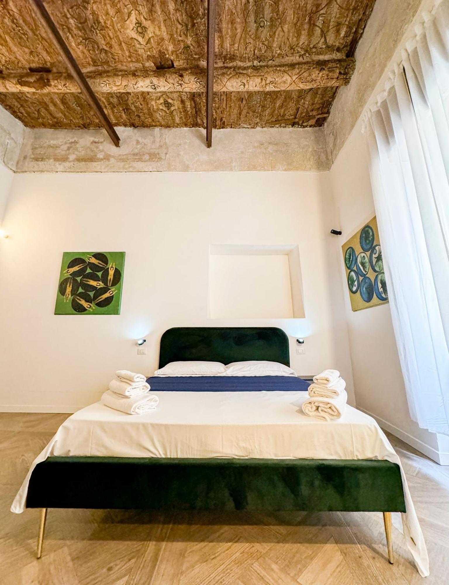 Boutique Quartieri Spagnoli Napels Buitenkant foto