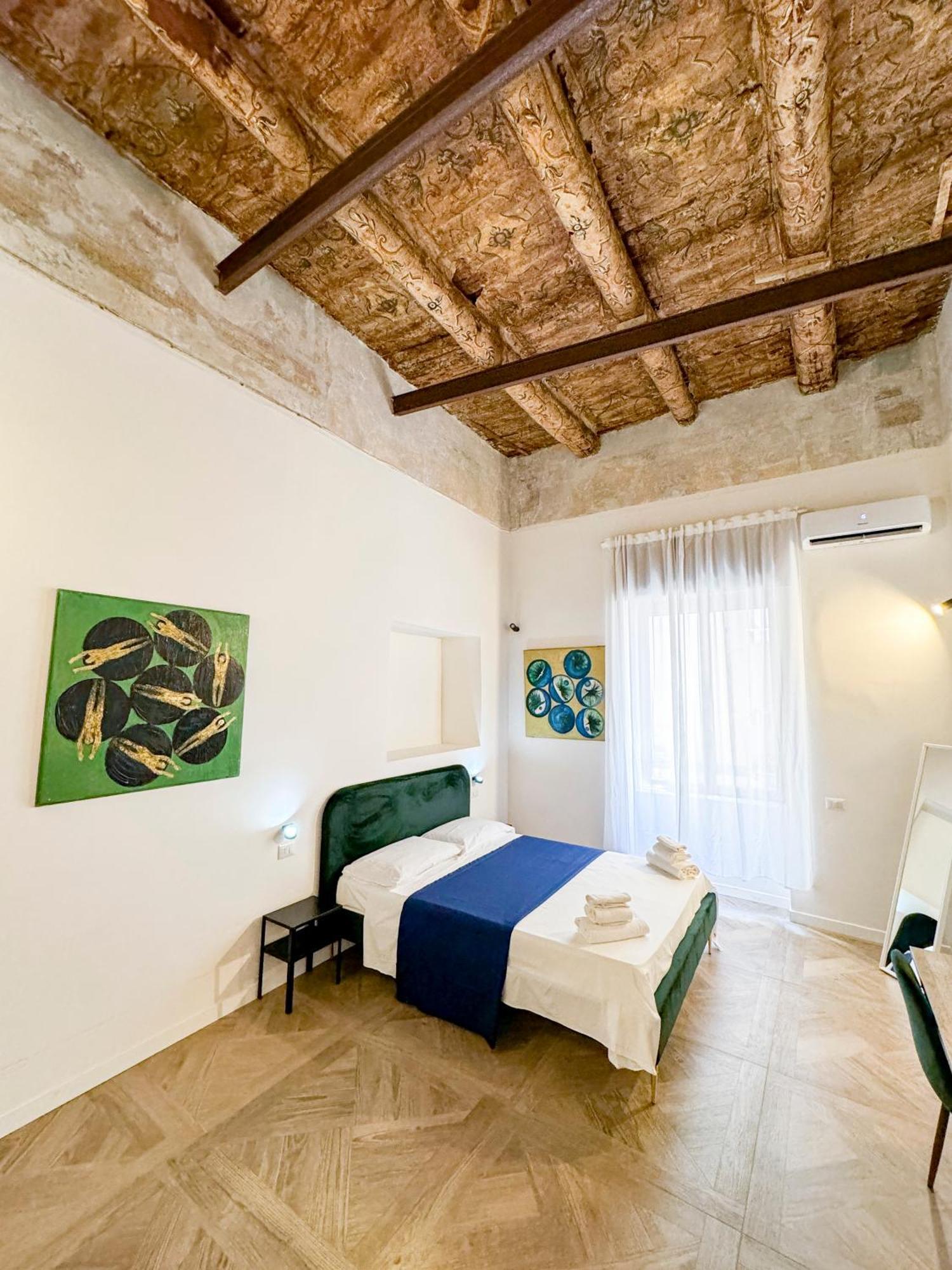 Boutique Quartieri Spagnoli Napels Buitenkant foto
