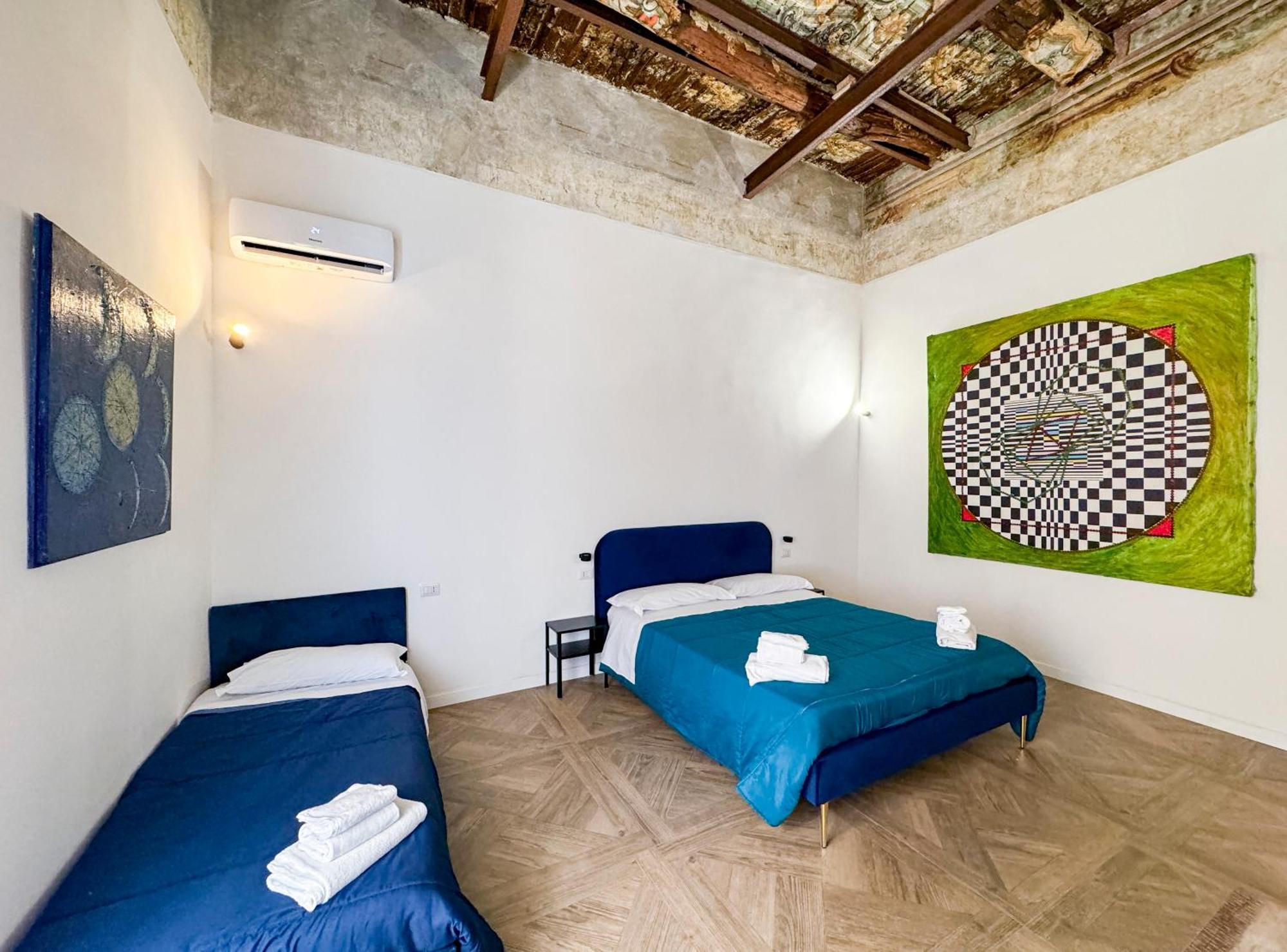 Boutique Quartieri Spagnoli Napels Buitenkant foto